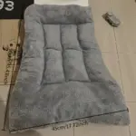 Plush Pet Bed for Resting & Lounging with Thick Cushioned Polyester Mat – gallery image 6