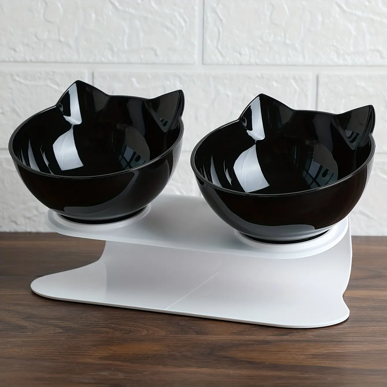 606eaf2b-43e9-4cca-8636-b67ceaafe463 U-Shaped Non-Slip Double Pet Bowl for Feeding & Water – main image