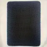 Honeycomb Double-Layer Cat Litter Mat for Litter Tracking Control and Easy Cleanup – gallery image 9